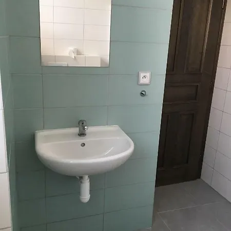 Prazska 116/ii * Jindrichuv Hradec